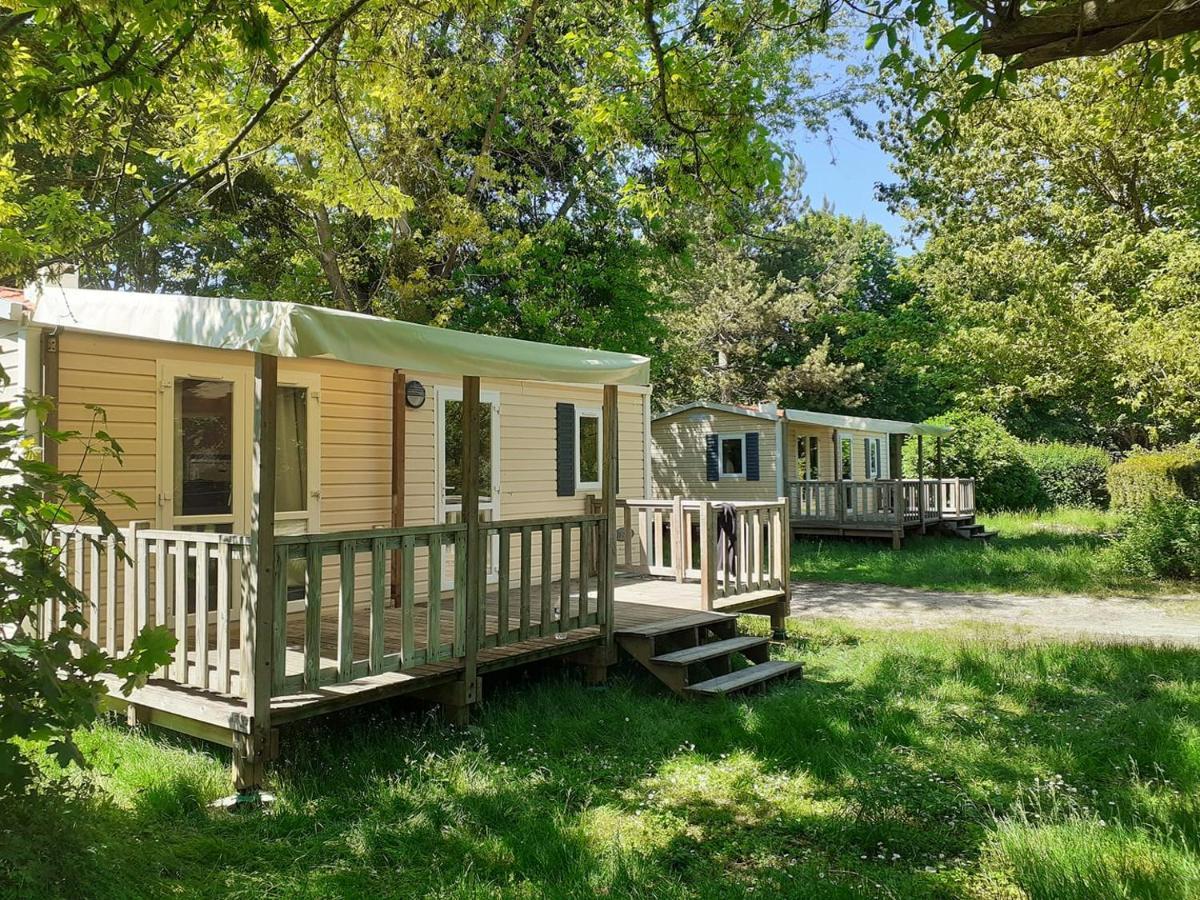 Camping Le Vallage Attigny Екстериор снимка